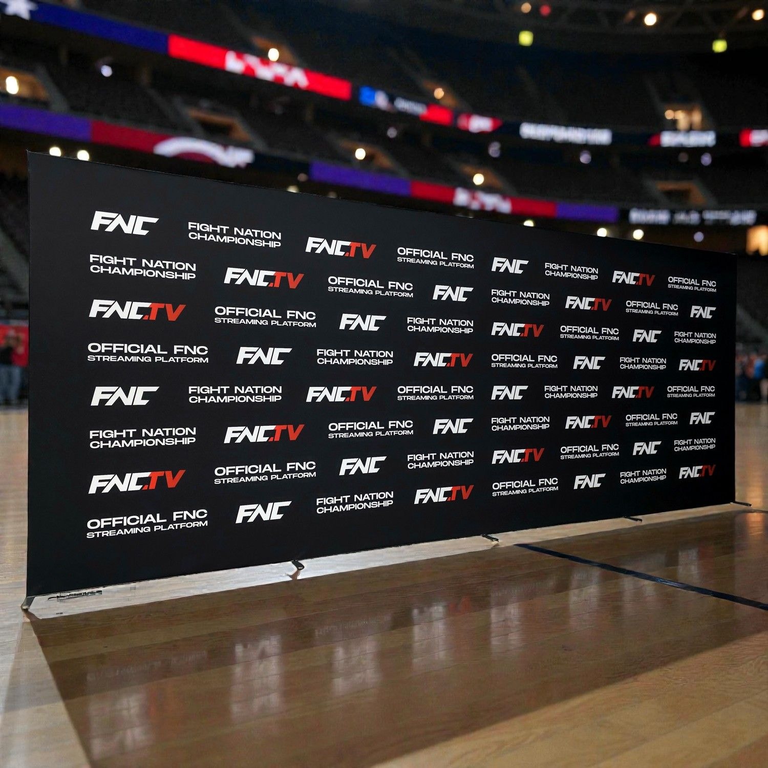 FNC press wall velikog formata u sportskoj dvorani