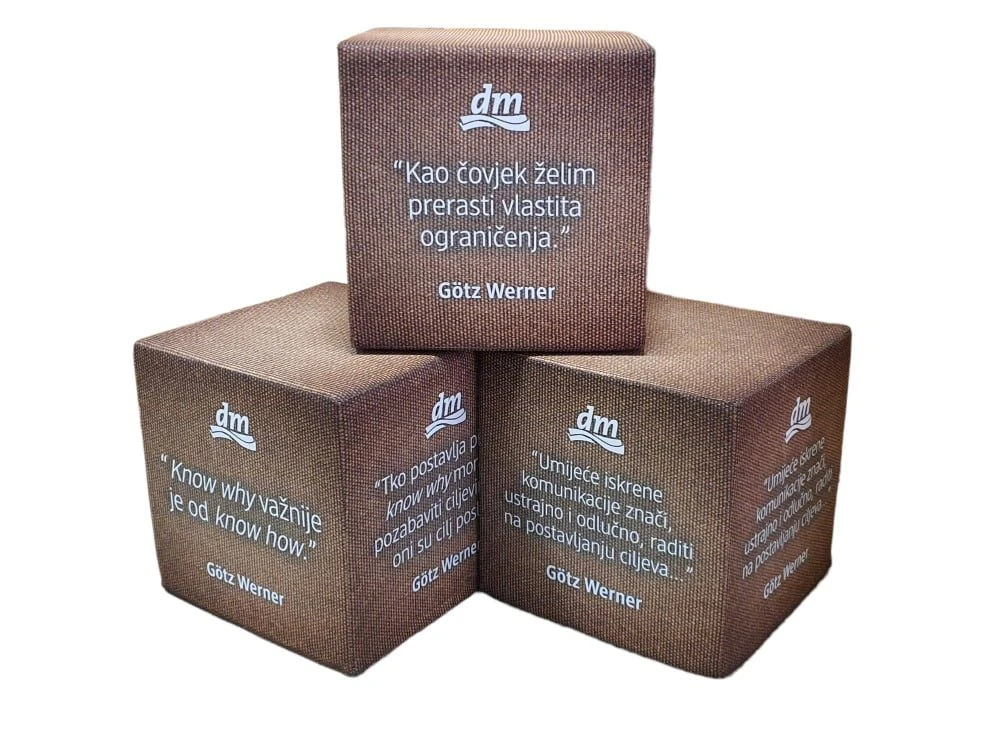 Reklamni tabure - slika 4