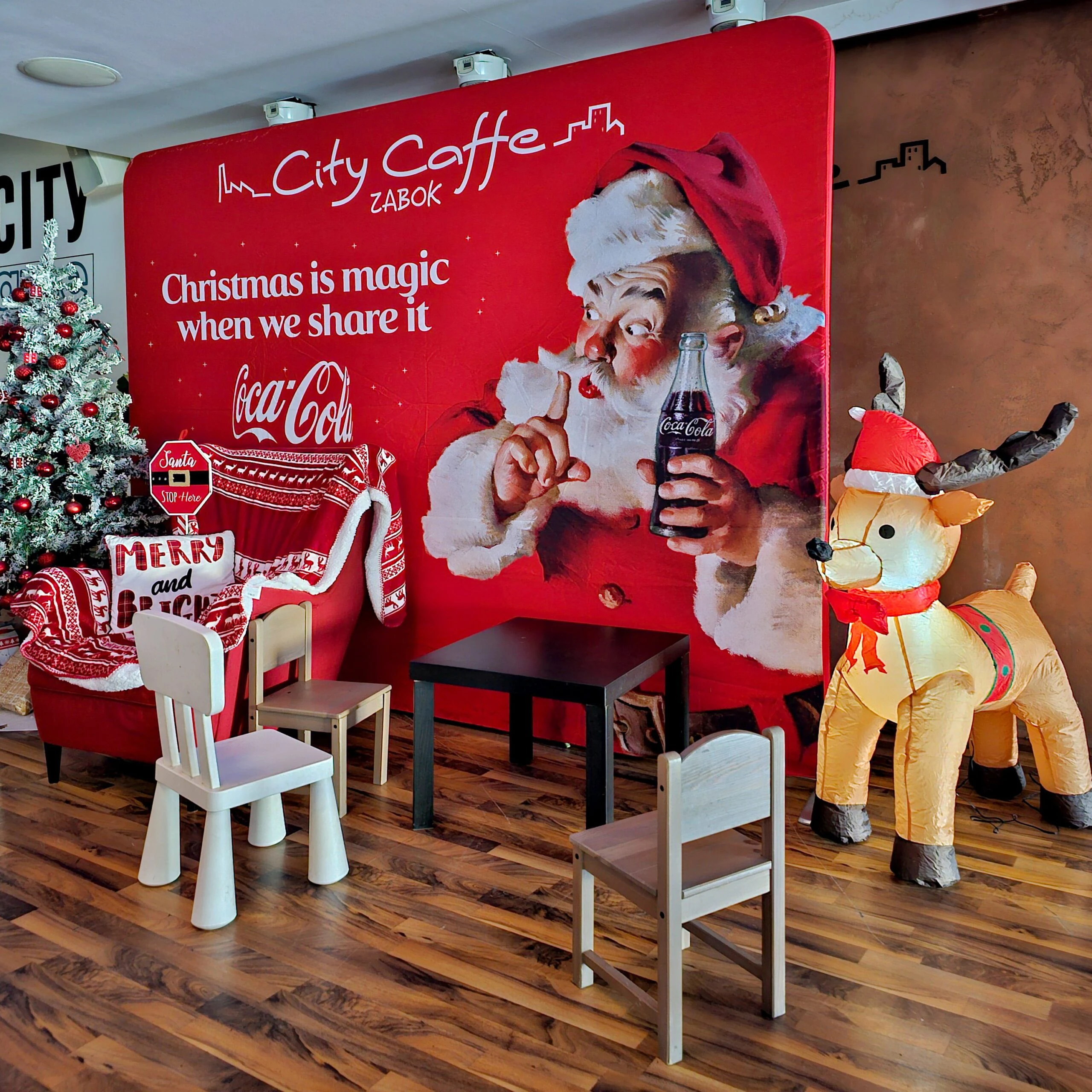 Pop-up zid za foto kutak - Epilog studio