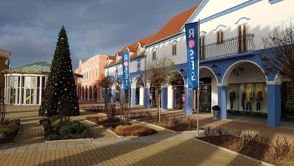 Reklamne zastave za jarbole, tunel na vrhu, karabineri bočno - slika 10