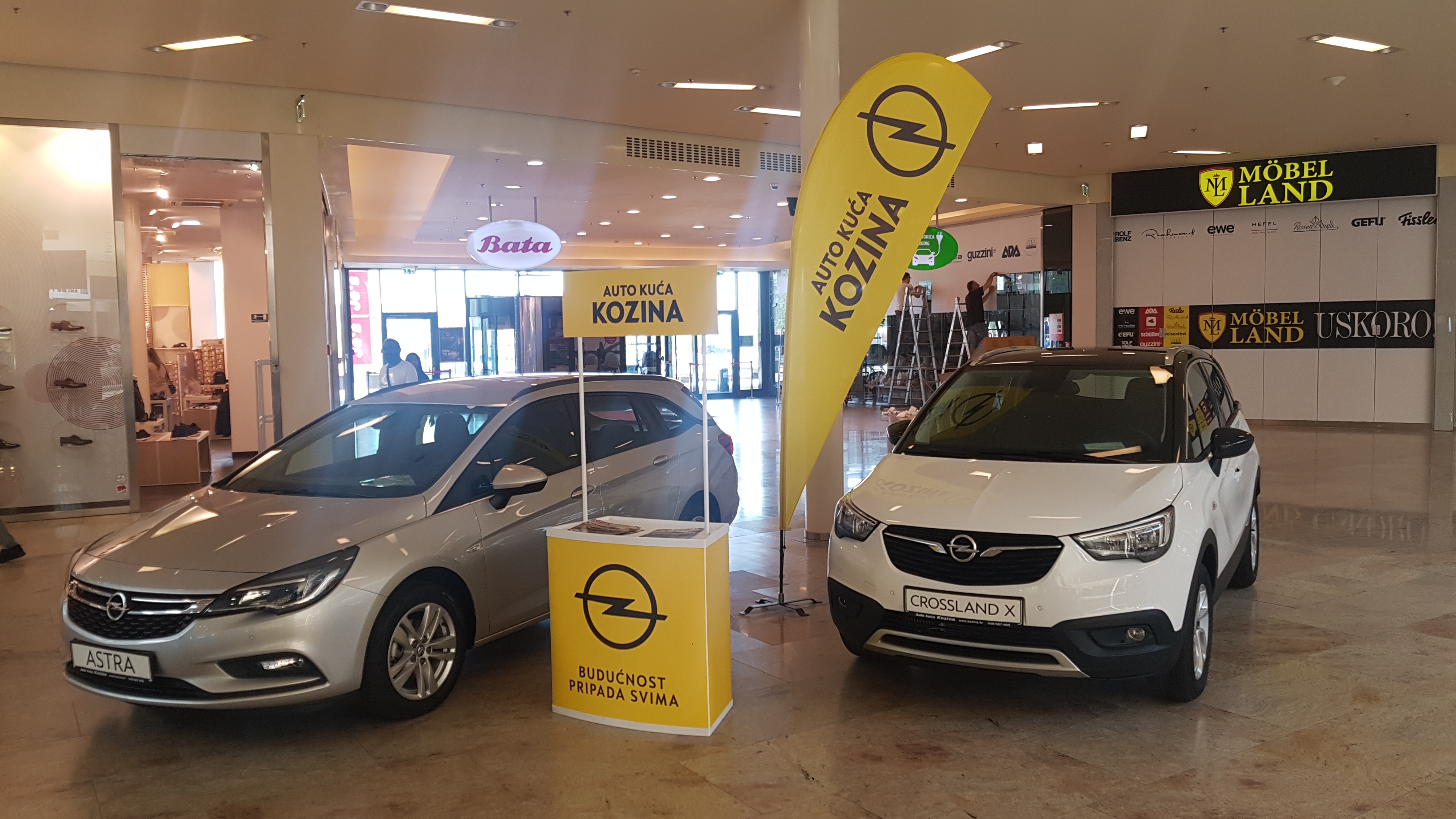 Promo pultovi za auto događaje