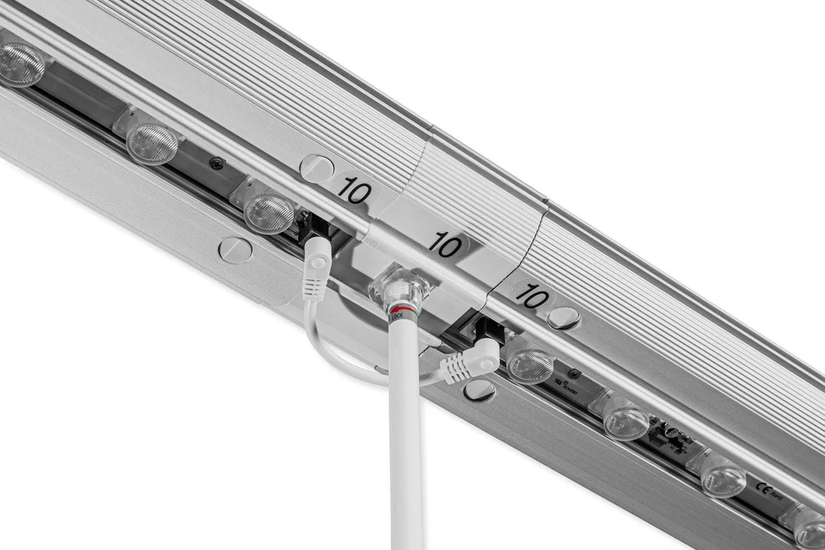 LED rasvjeta u profilu. — detalj stvarnog LUNIX proizvoda